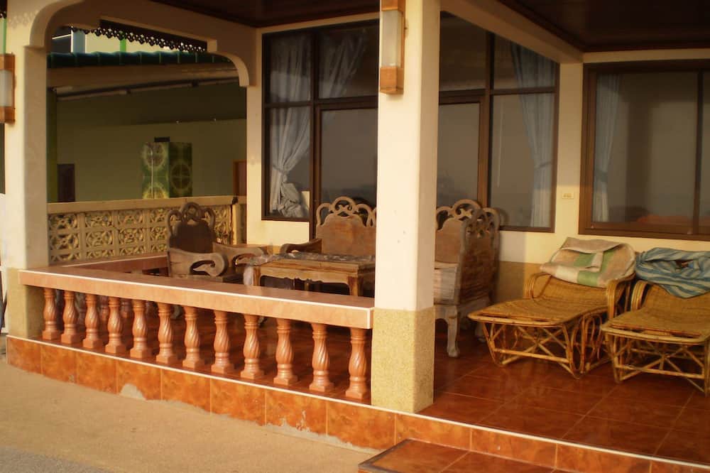 Photo of Patio Balcony in Pak Khlong