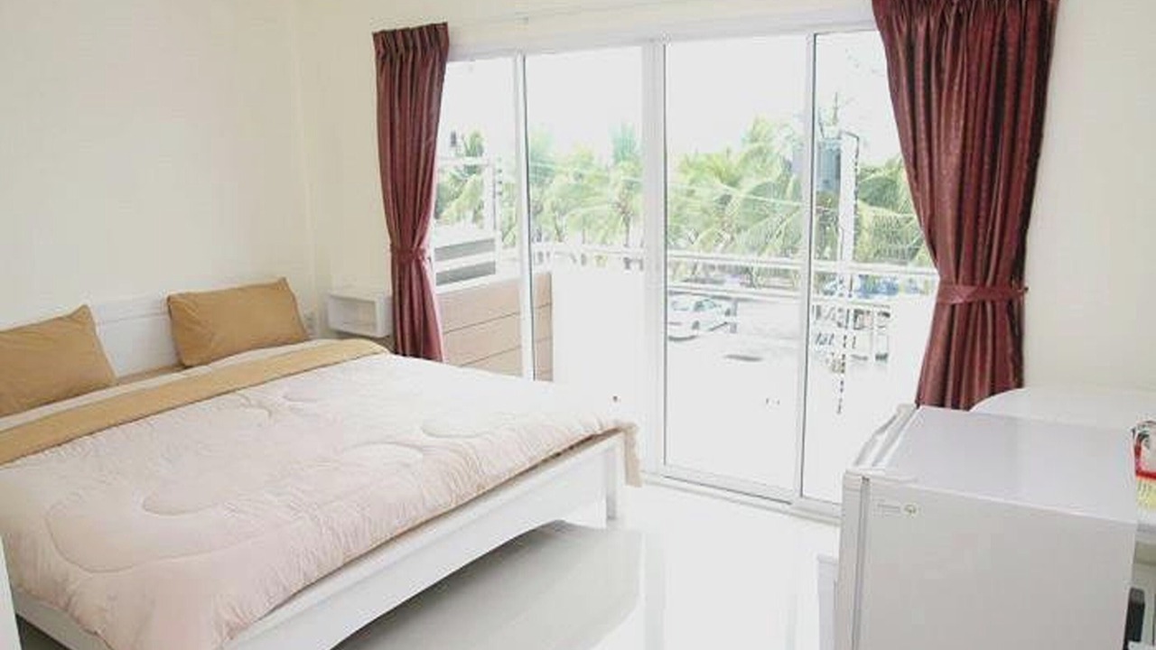 Photo of Bedroom in Ban Bang Saen