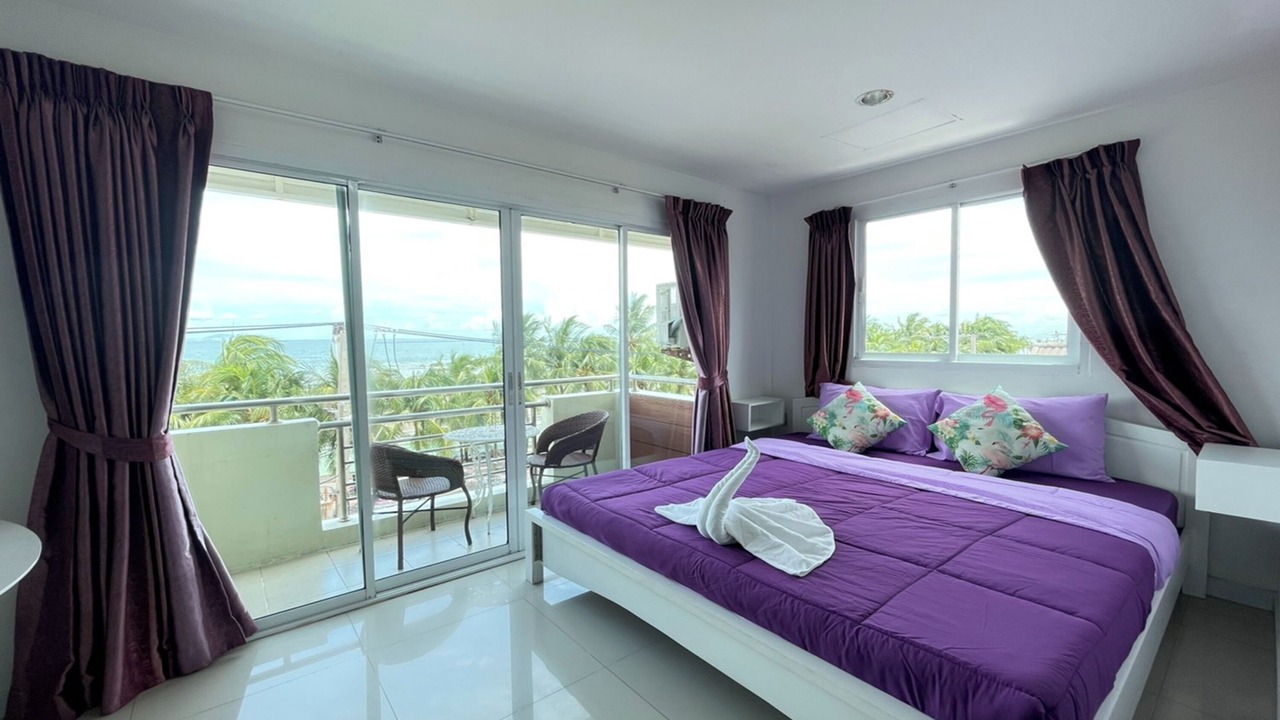 Photo of Bedroom in Ban Bang Saen