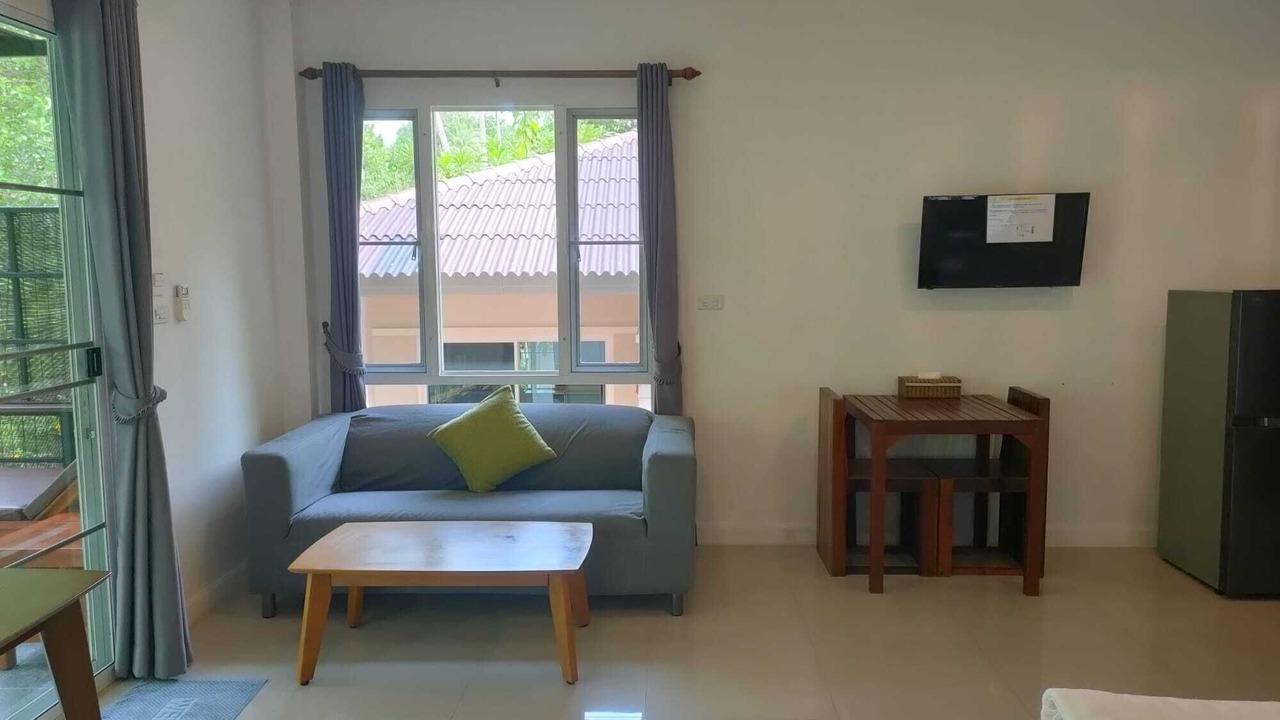 Photo of Bedroom in Srithanu