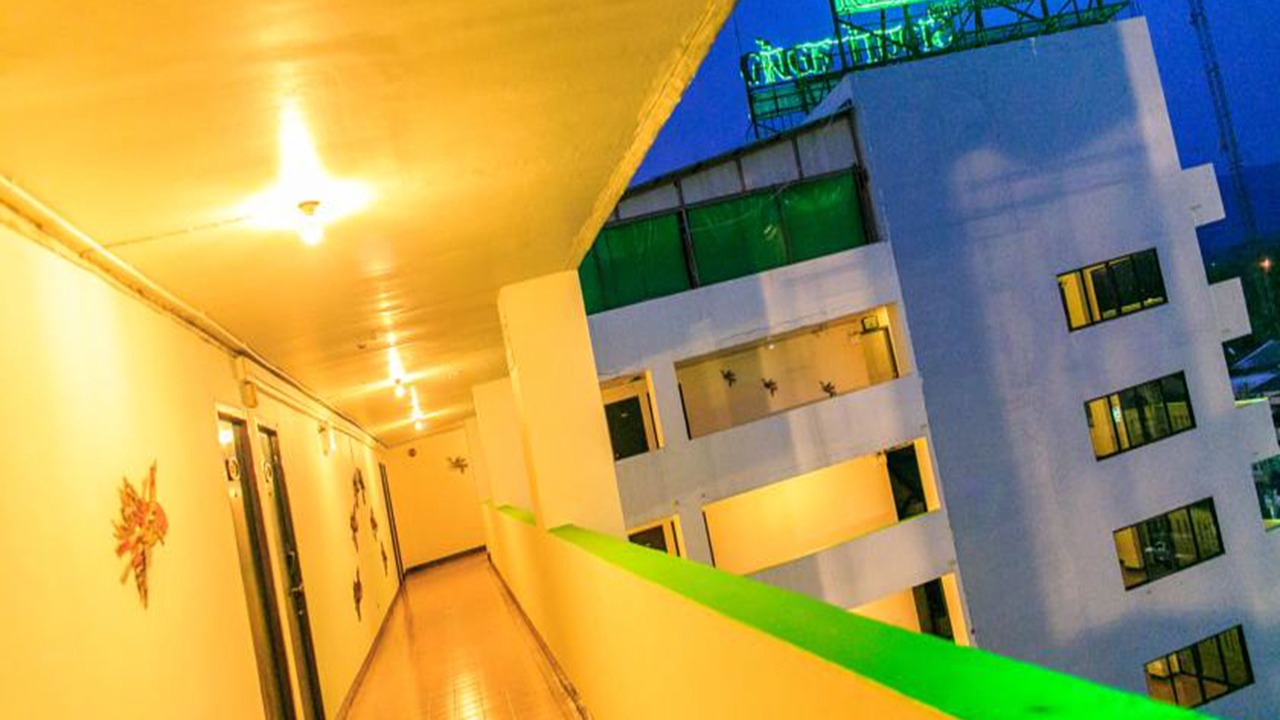 Photo of Patio Balcony in Hua Wiang