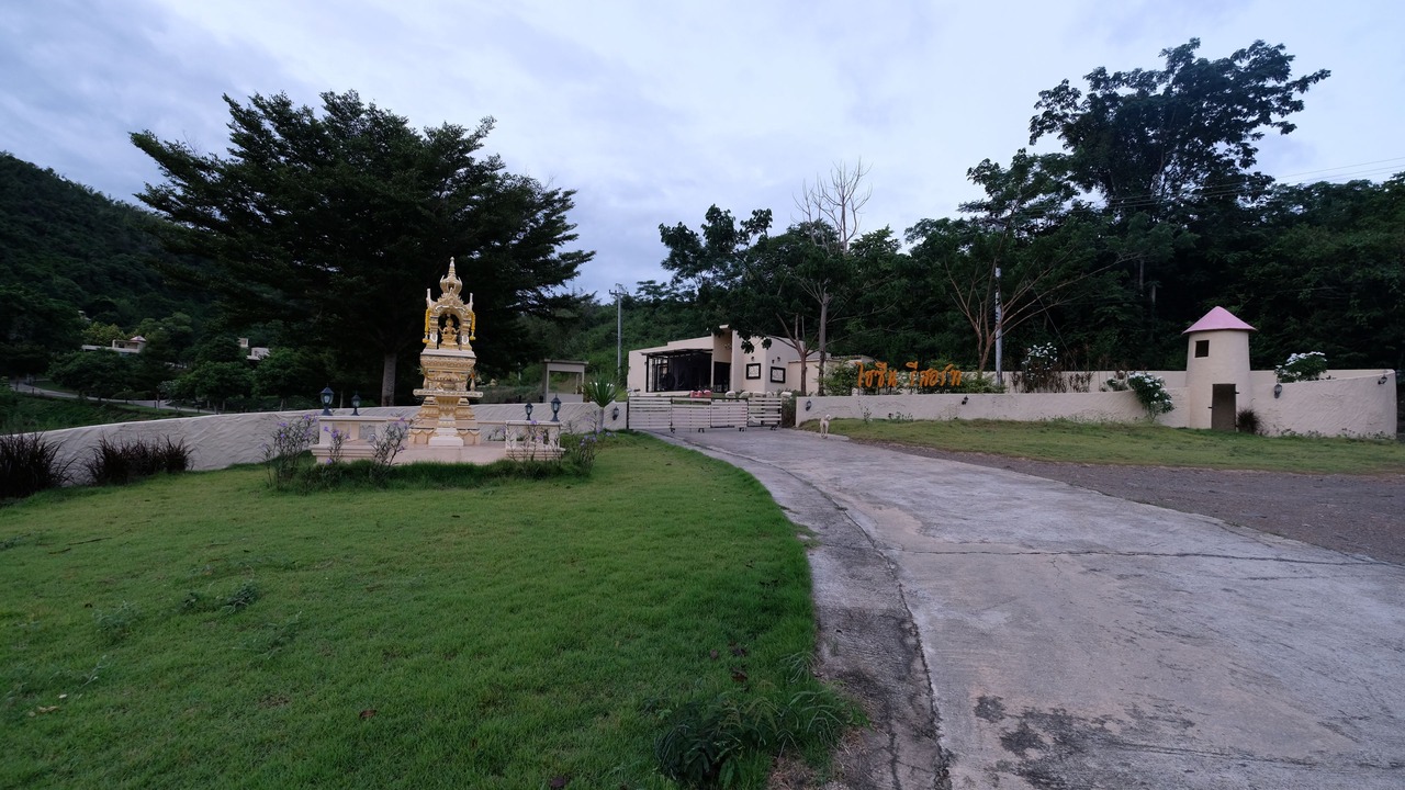 Photo of Others in Suan Phueng