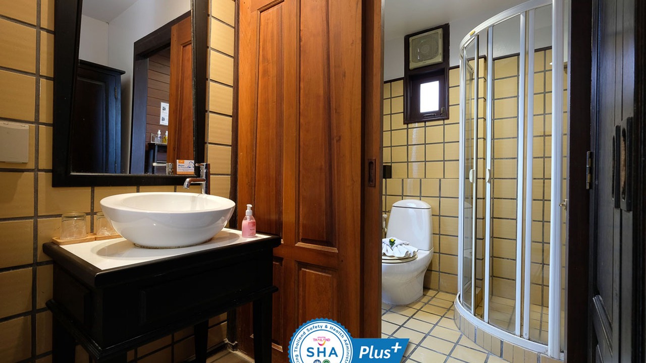 Photo of Bathroom in Amphawa