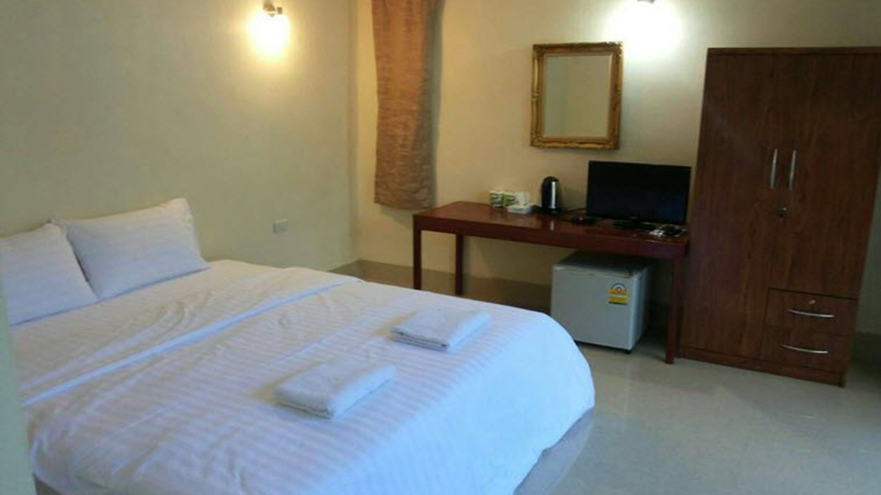 Photo of Bedroom in Pak Nam