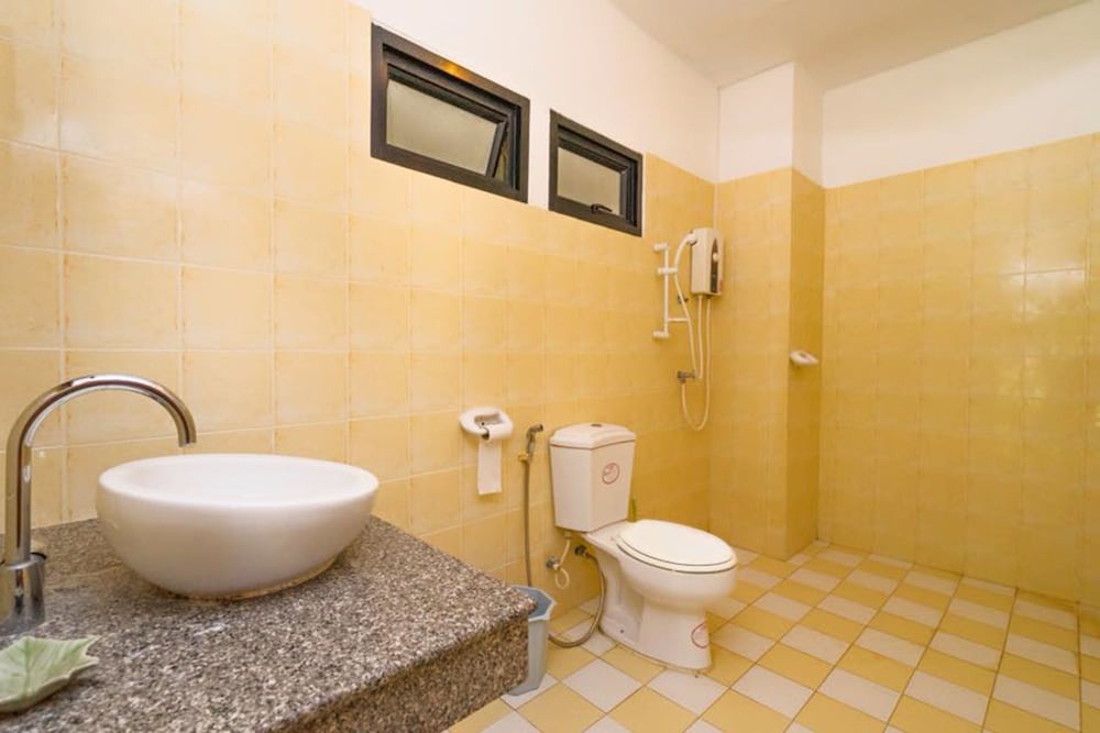 Photo of Bathroom in Hua Thanon
