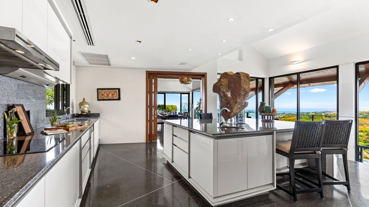 Photo of Kitchen in Choeng Mon