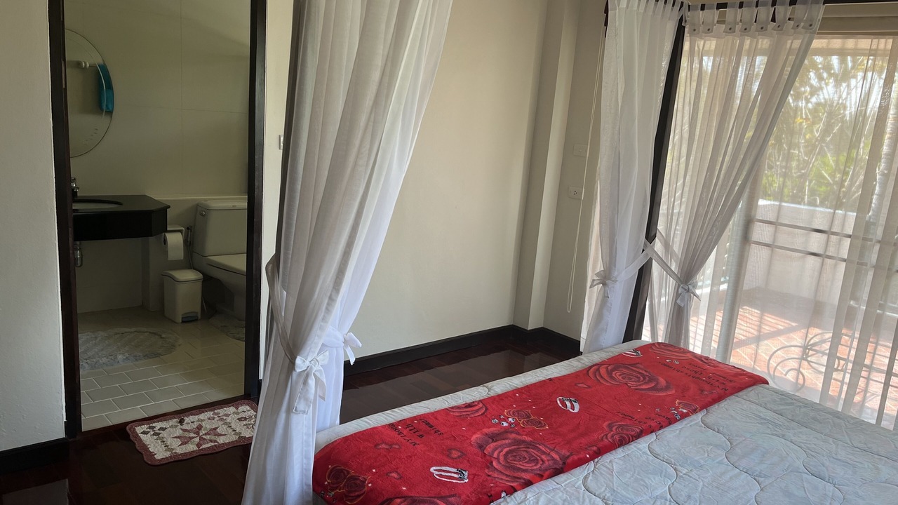 Photo of Bedroom in Su Thep