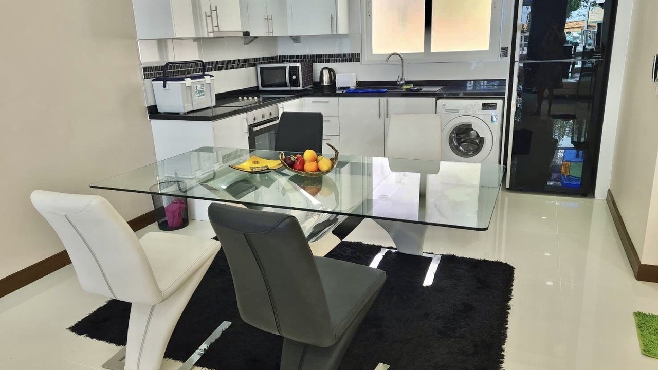 Photo of Kitchen in Wat Pa
