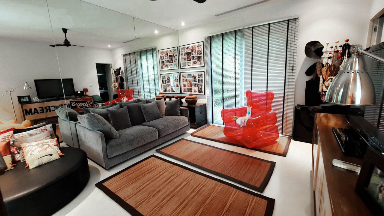 Photo of Livingroom in Hin Lek Fai