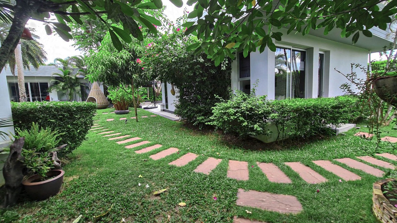 Photo of Outdoor in Hin Lek Fai