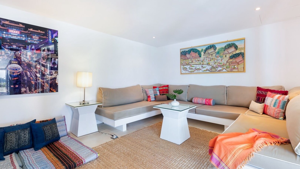 Photo of Livingroom in Choeng Mon