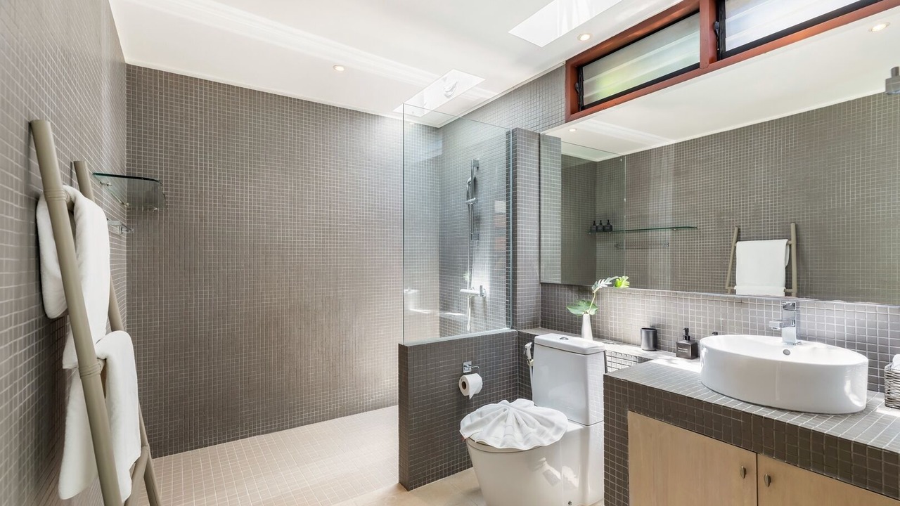 Photo of Bathroom in Choeng Mon