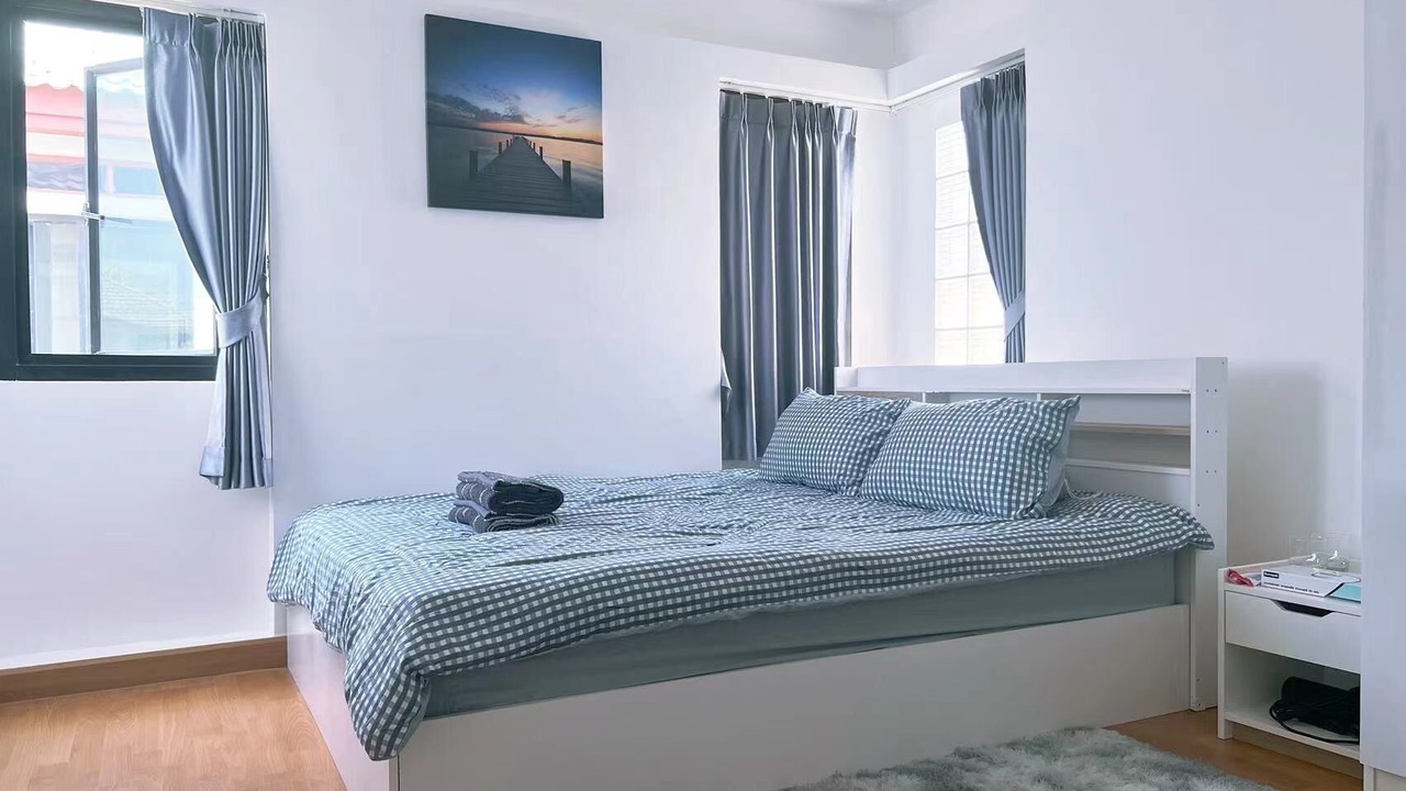 Photo of Bedroom in Na Kluea