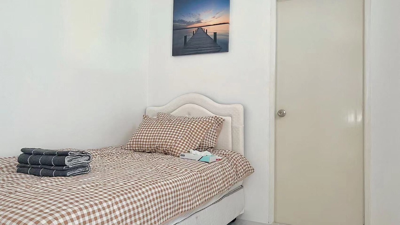 Photo of Bedroom in Na Kluea