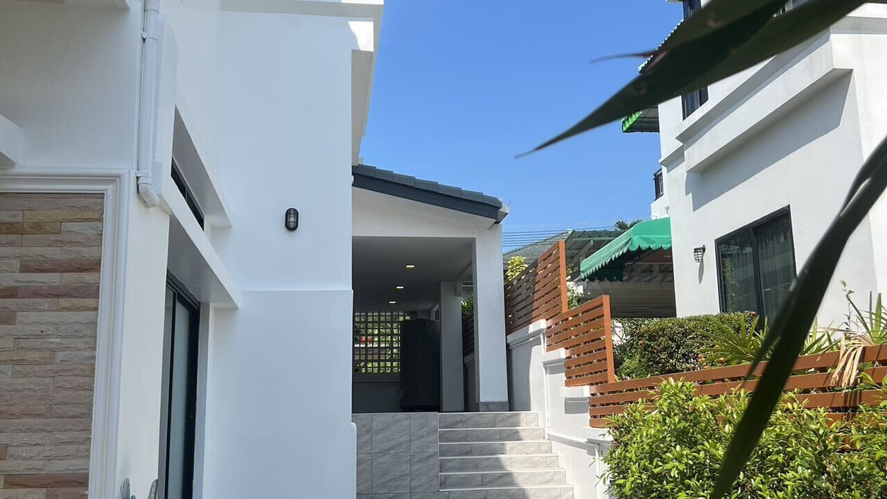 Photo of Outdoor in Na Kluea