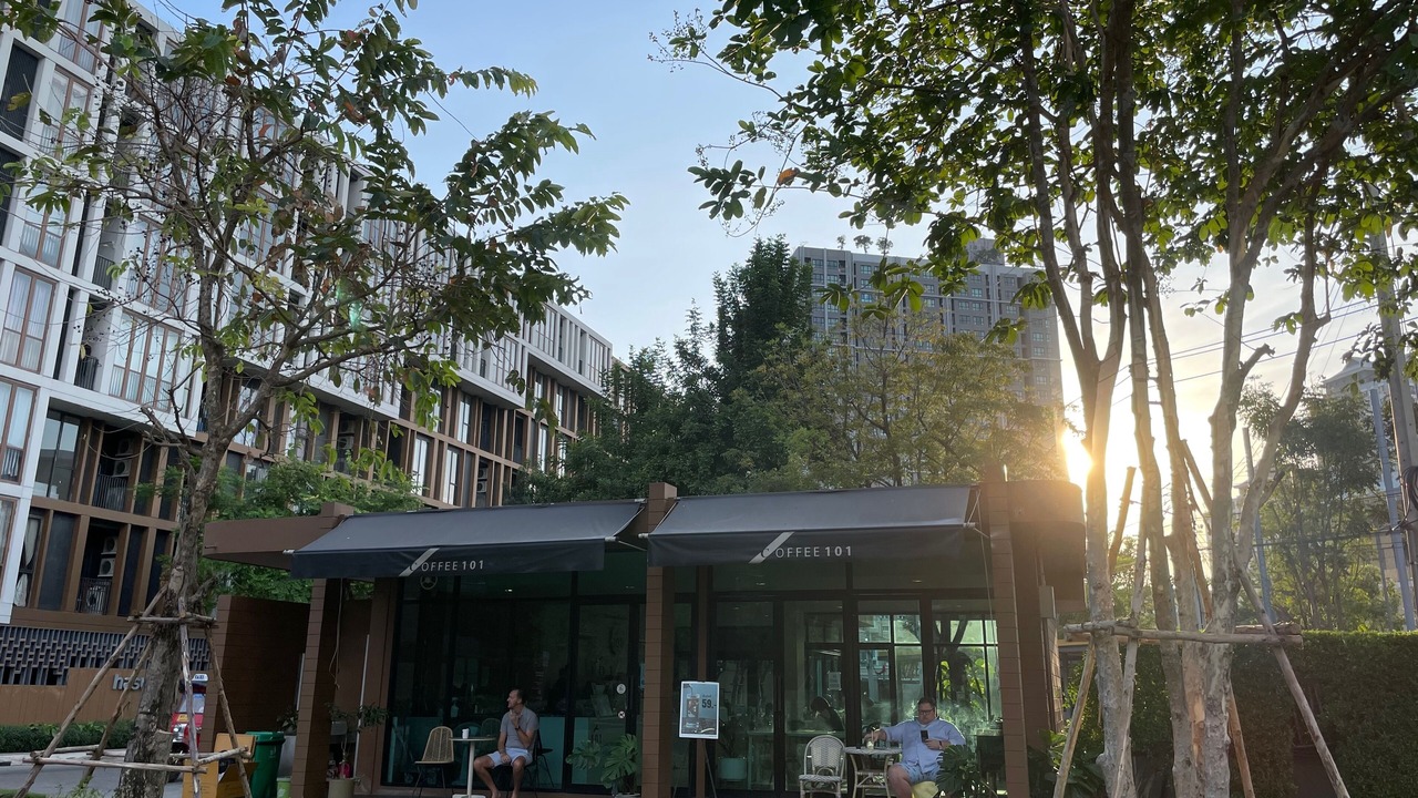 Photo of Outdoor in Phra Khanong Nuea