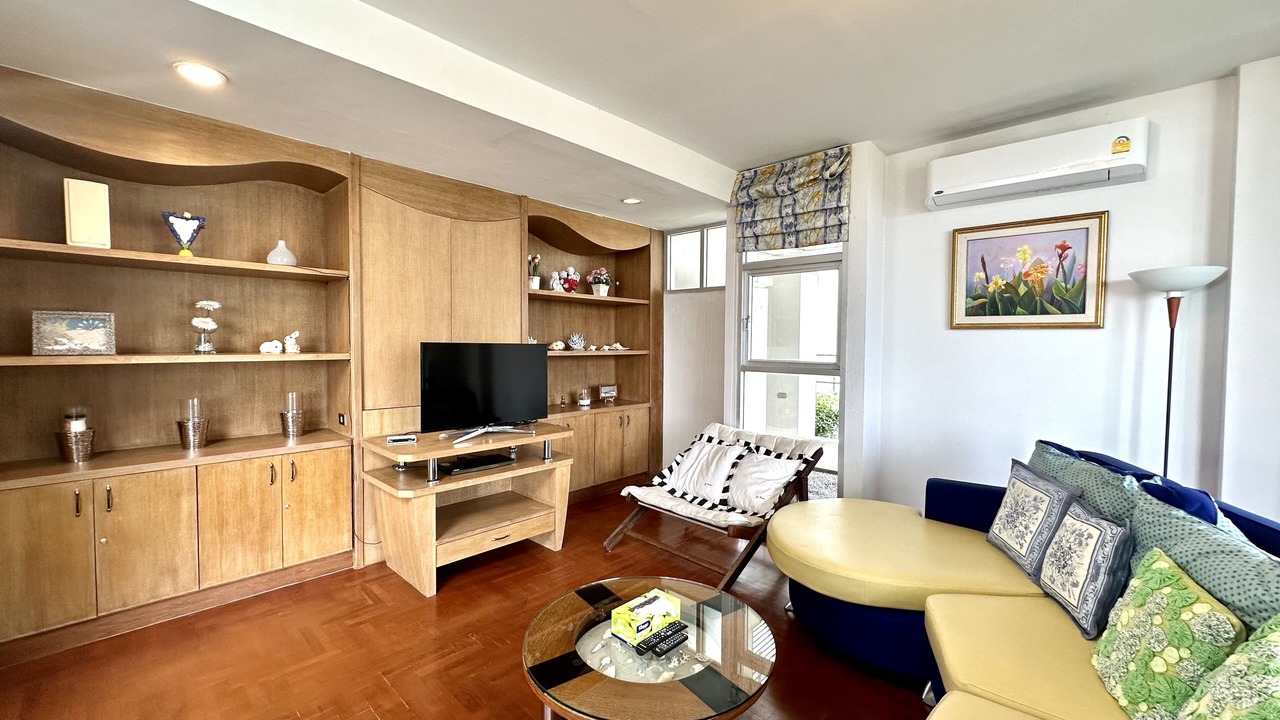 Photo of Livingroom in Chakphong