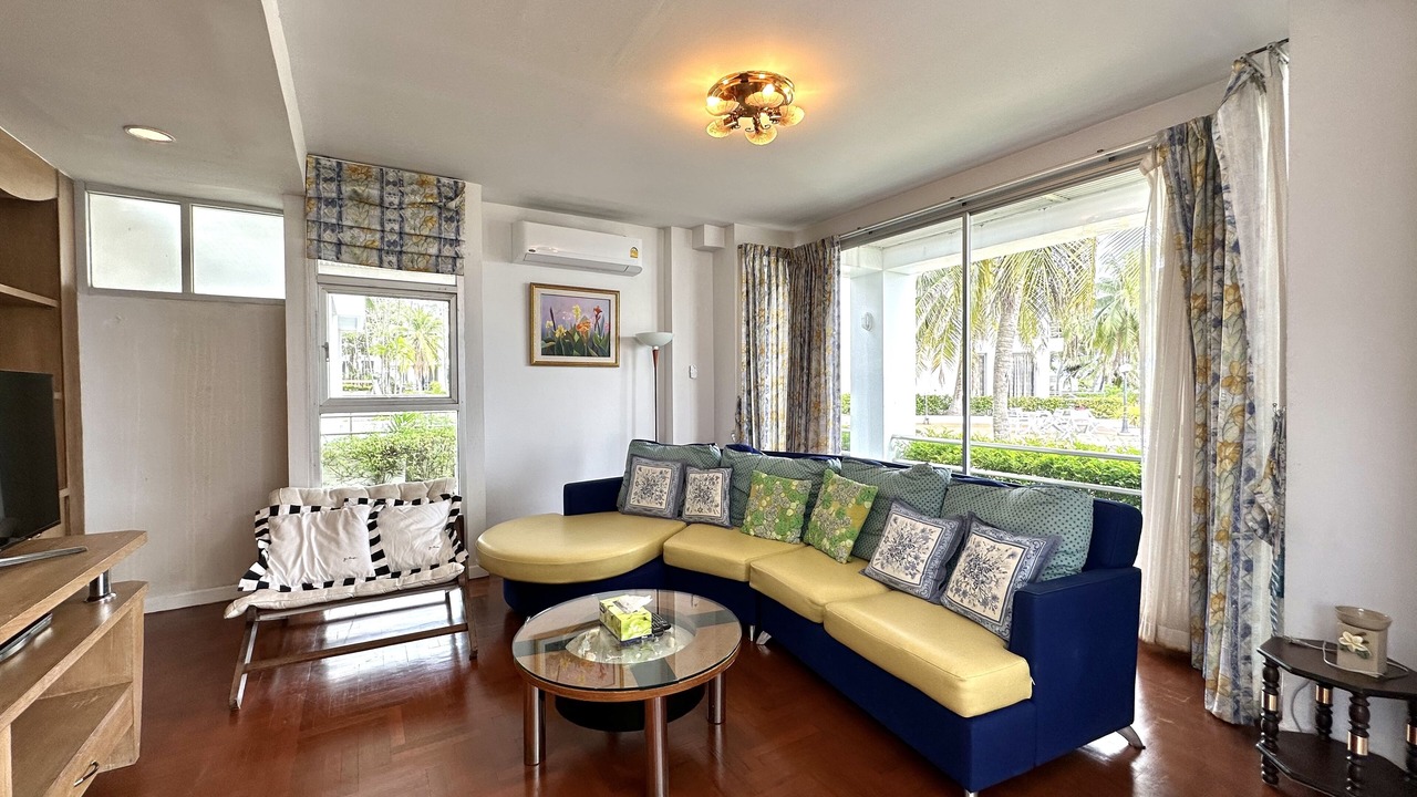 Photo of Livingroom in Chakphong