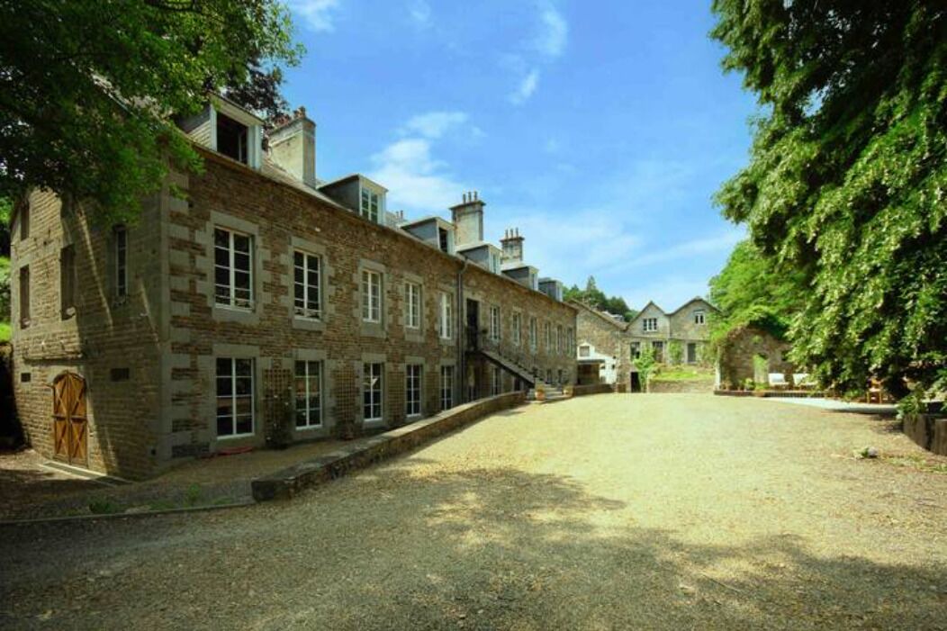 Photo of Outdoor in Vire