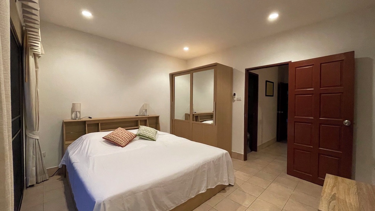 Photo of Bedroom in Cha-am