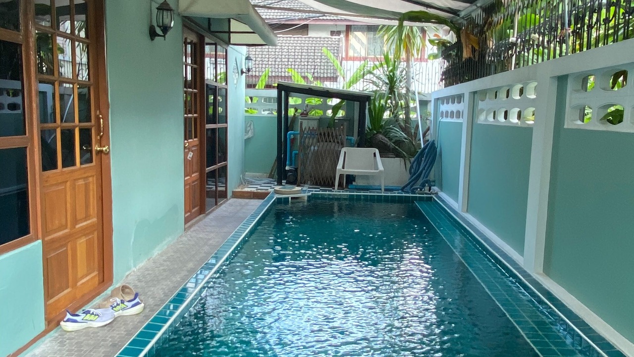 Photo of Outdoor in Khlong Tan Nuea