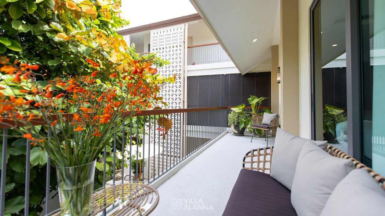 Photo of Patio Balcony in Old City