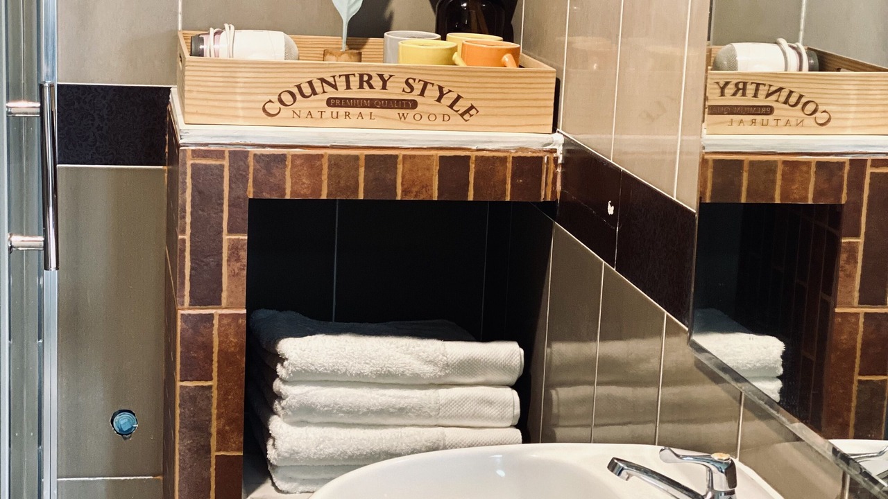 Photo of Bathroom in Old City