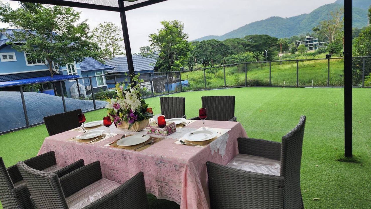 Photo of Outdoor in Phaya Yen