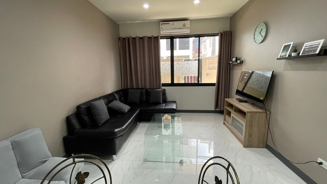 Photo of Livingroom in Bang Sue