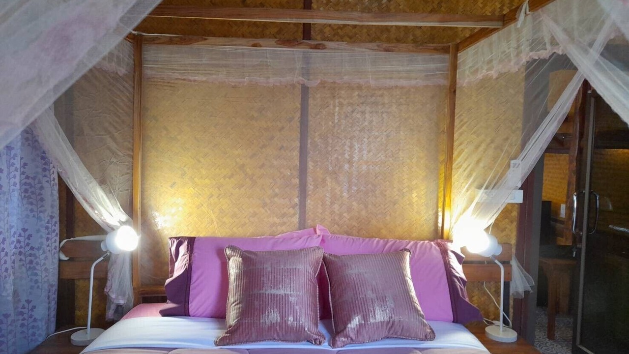 Photo of Bedroom in Huai Sai