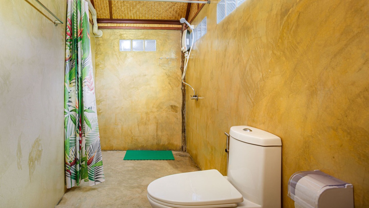 Photo of Bathroom in Huai Sai