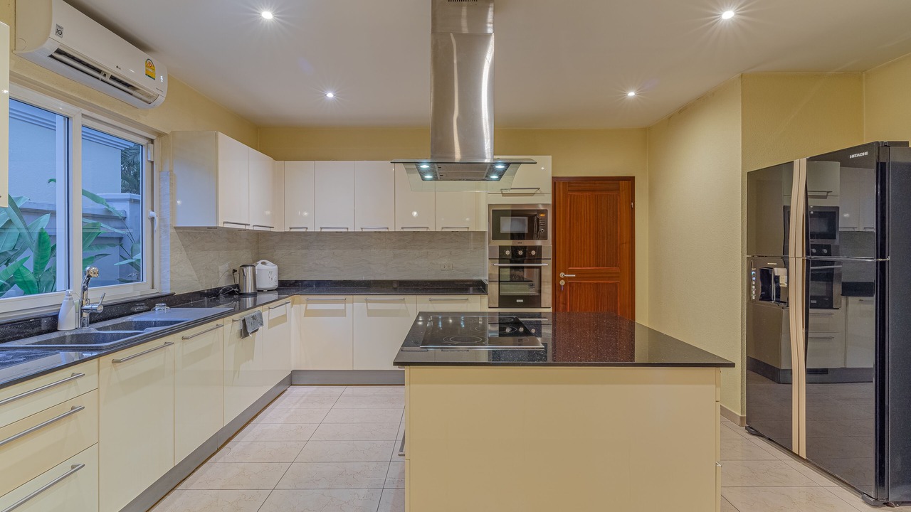 Photo of Kitchen in Nong Prue