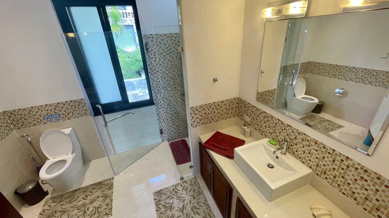 Photo of Bathroom in Ko Lanta