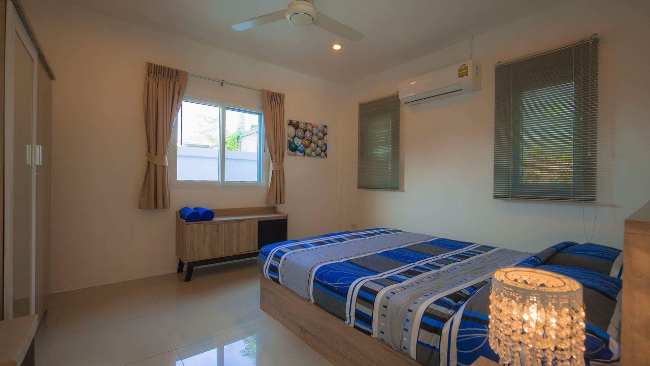 Photo of Bedroom in Chalong