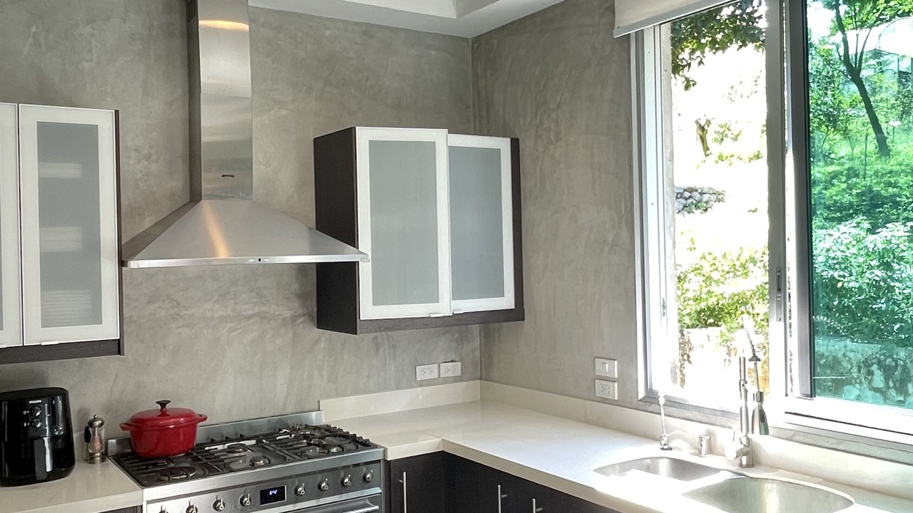 Photo of Kitchen in Mae Rim