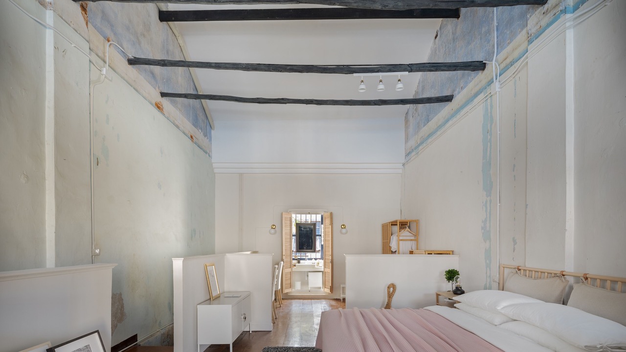 Photo of Bedroom in Talat Nuea