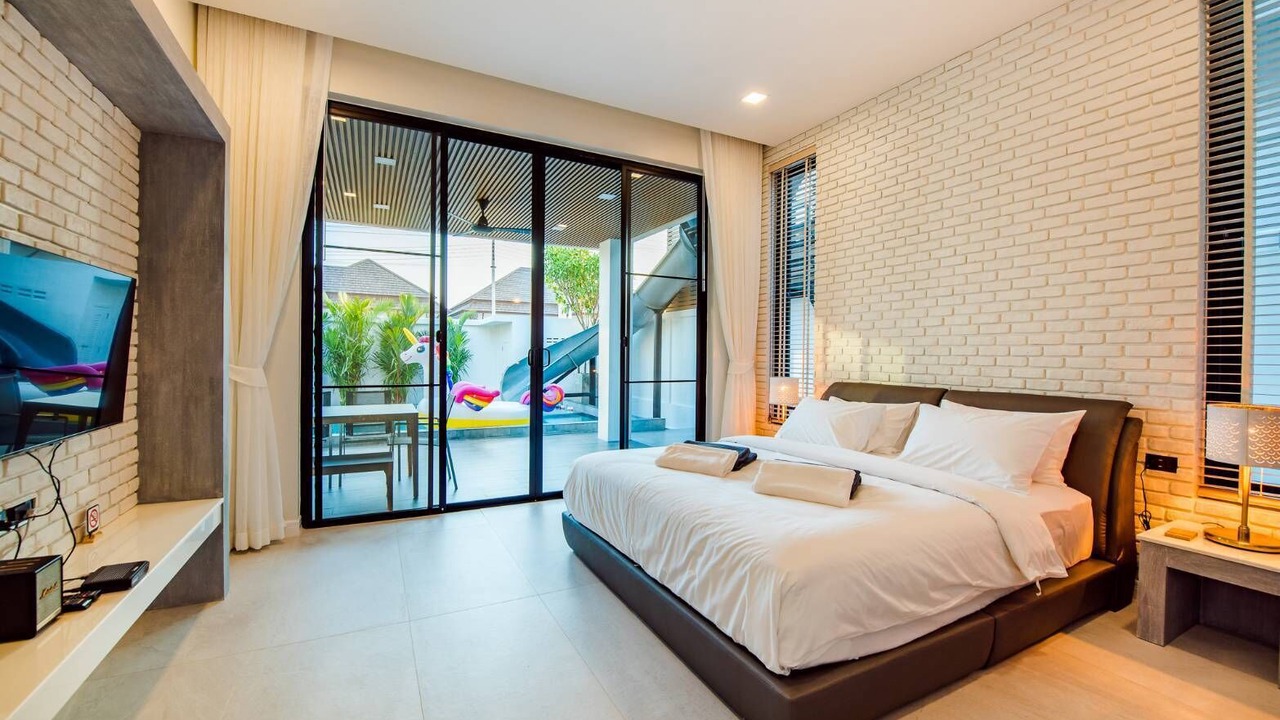 Photo of Bedroom in Cha-am