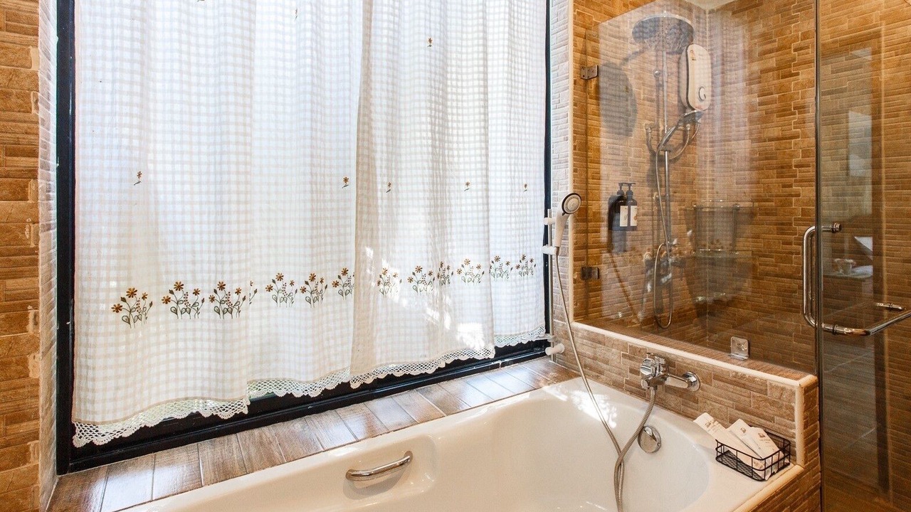 Photo of Bathroom in Mae On