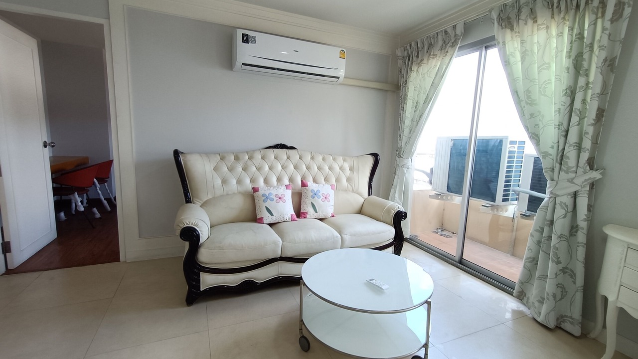 Photo of Livingroom in Nonthaburi