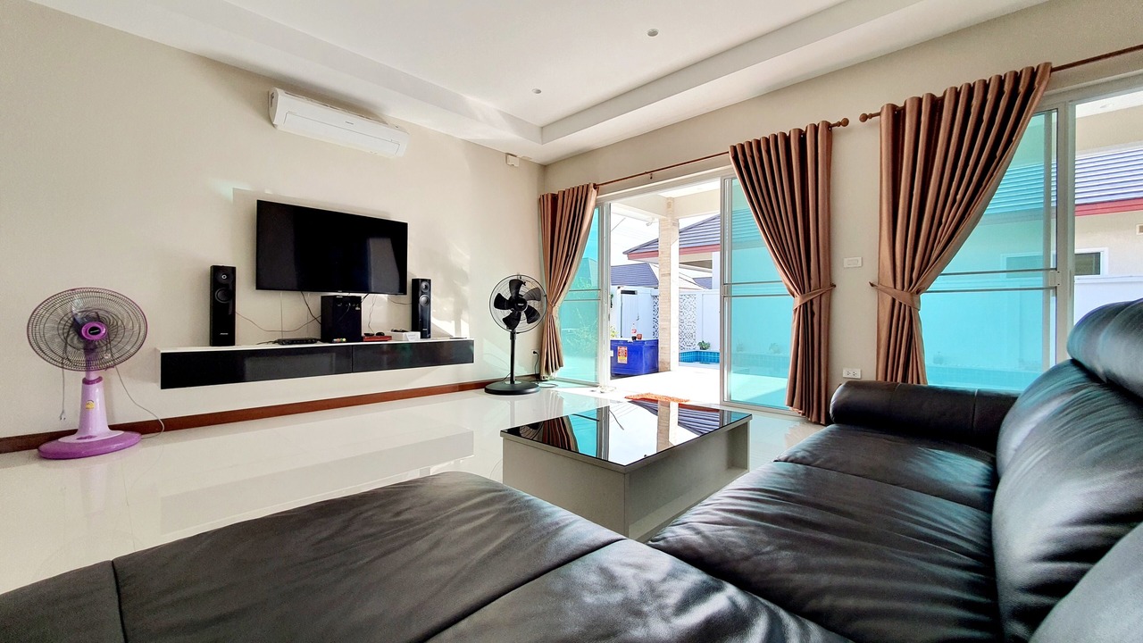 Photo of Livingroom in Cha-am