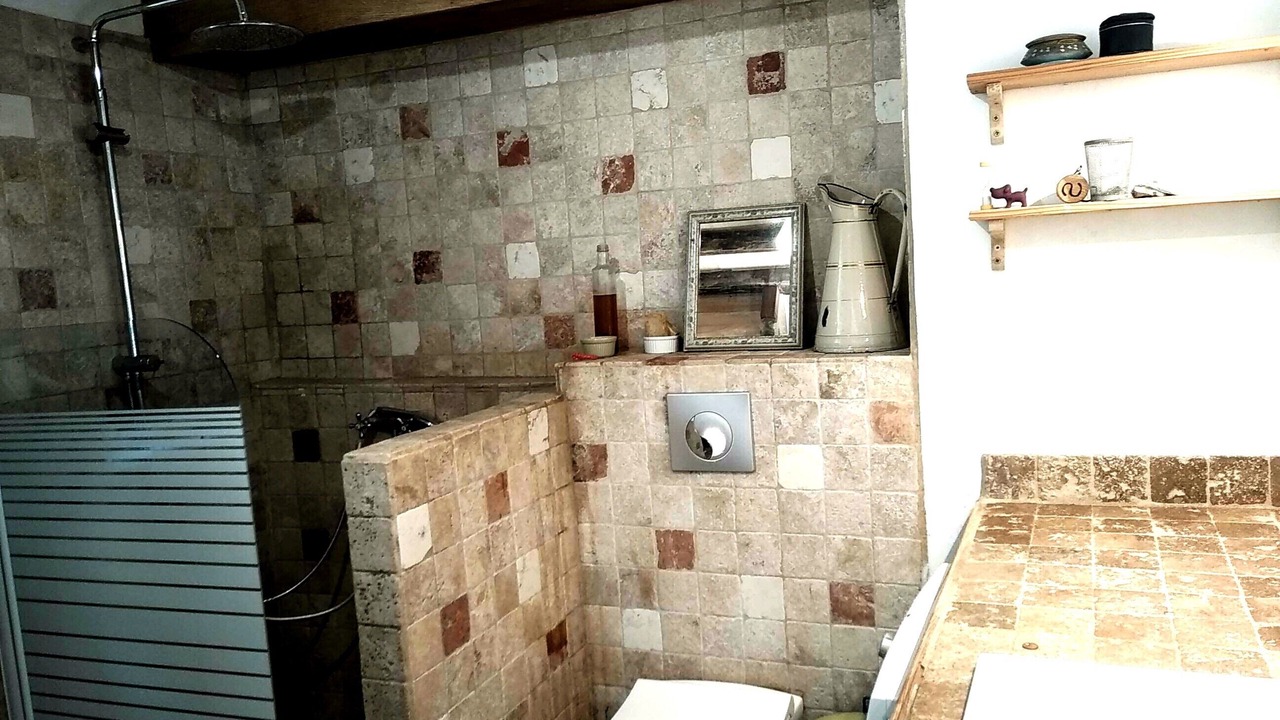 Photo of Bathroom in Saint-Benoit