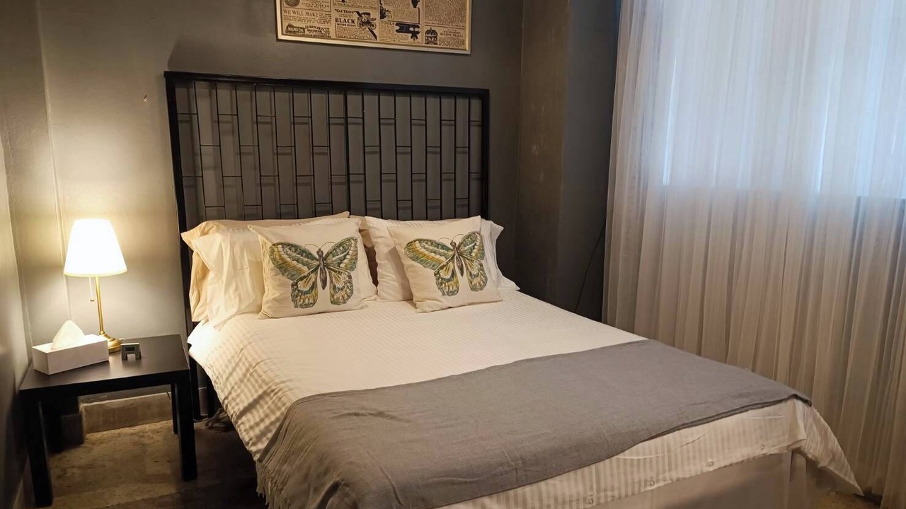 Photo of Bedroom in Phra Khanong Nuea