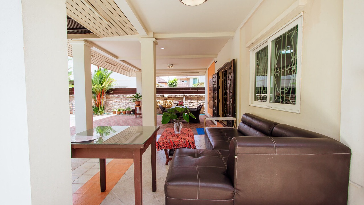 Photo of Patio Balcony in Nong Prue