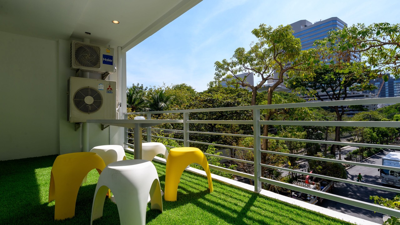 Photo of Patio Balcony in Chidlom