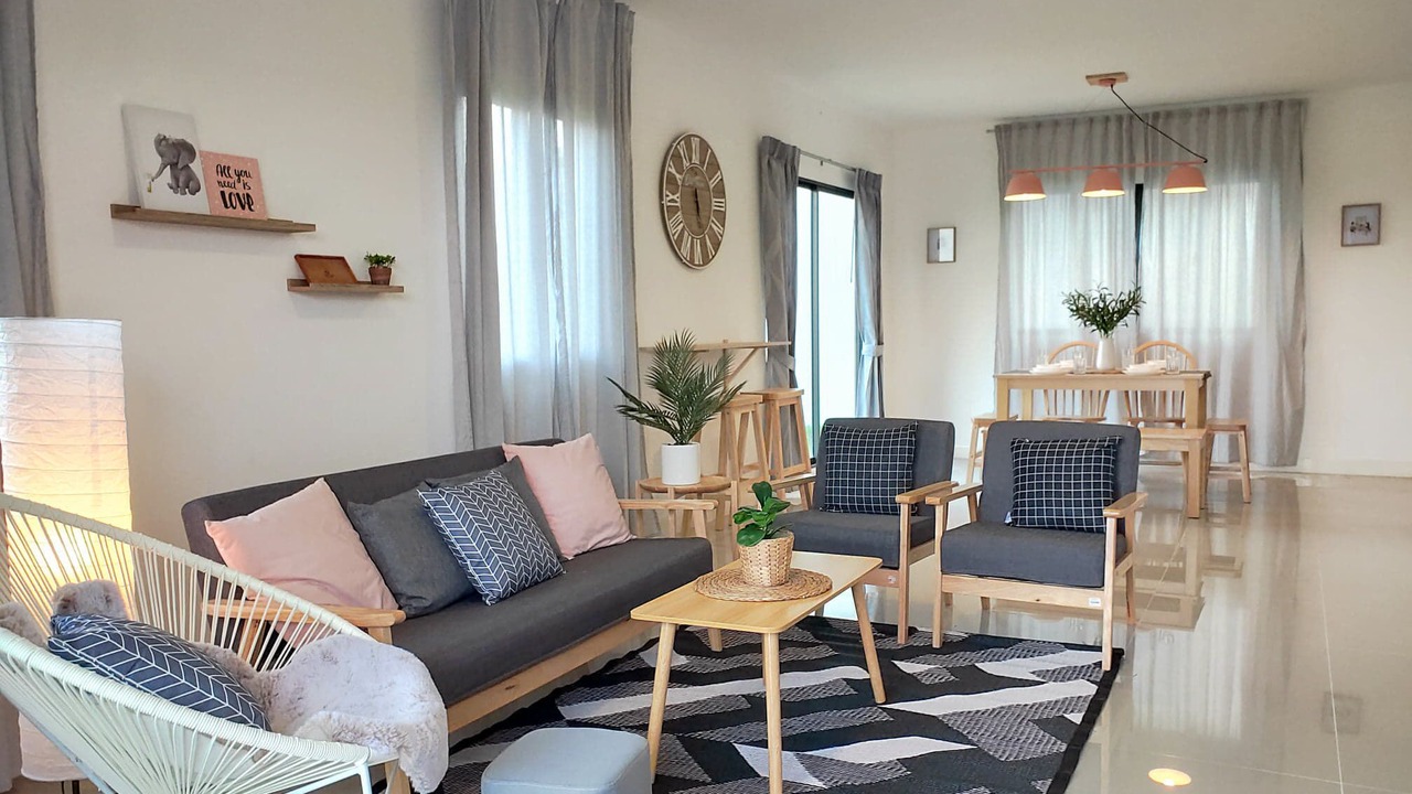 Photo of Livingroom in Koh Kaew