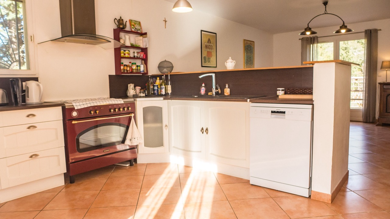Photo of Kitchen in Felines-Termenes