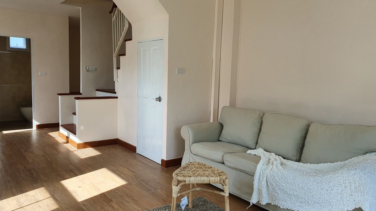 Photo of Livingroom in Chom Phon