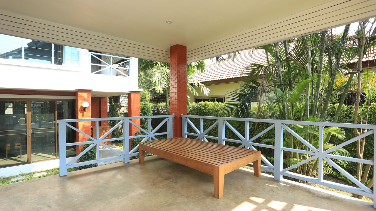 Photo of Patio Balcony in Mae Hia