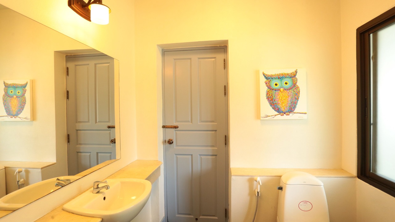 Photo of Bathroom in Mae Hia