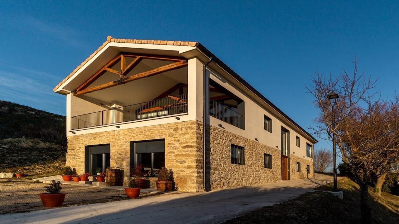 Photo of Outdoor in Allin